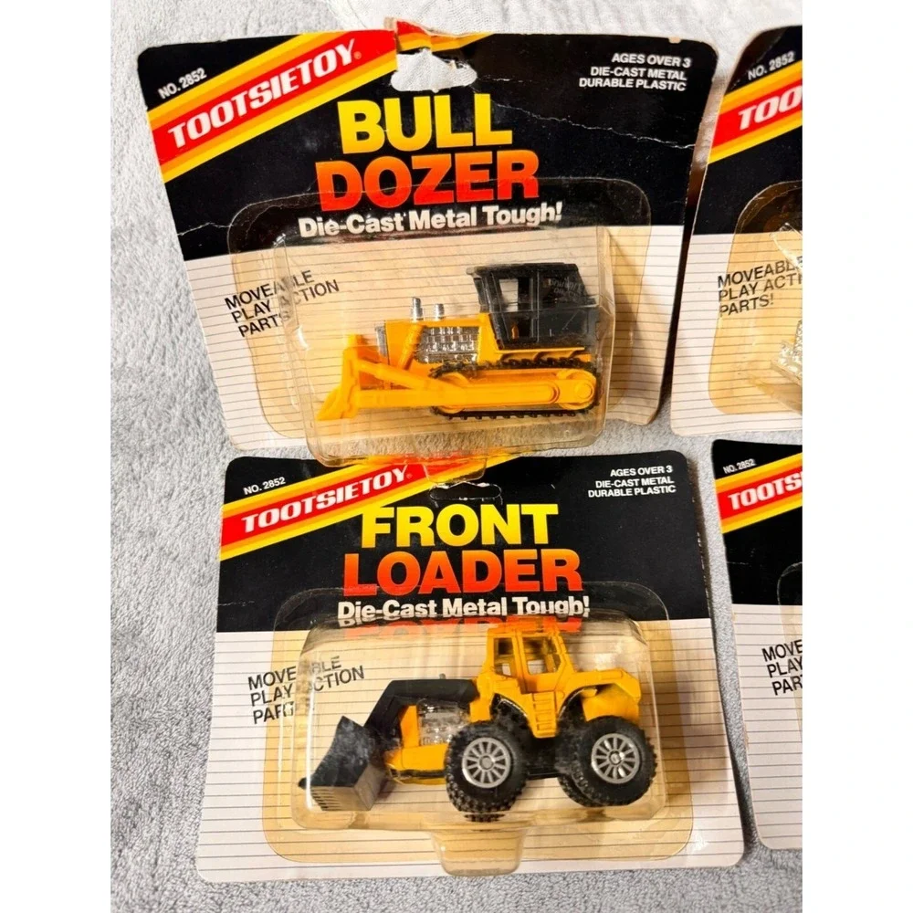 Vntg. 1987 TOOTSIETOY Lot of‎ 4 Die-Cast Construction Vehicles Toy Trucks 4